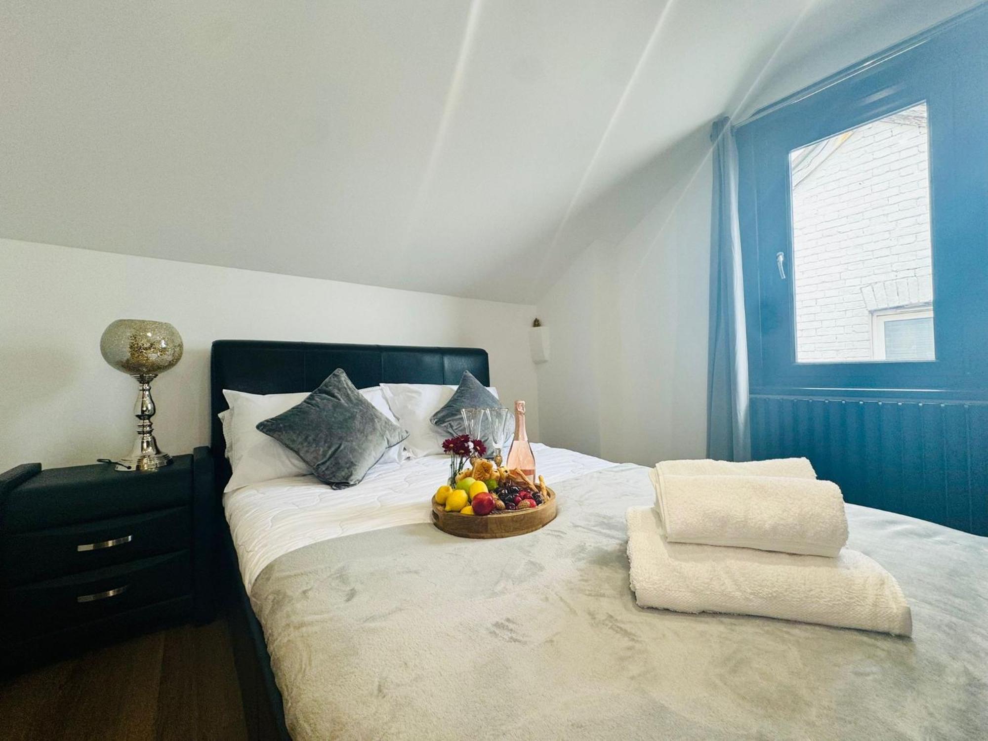 Am Victorian House Hotel Luton  Luaran gambar