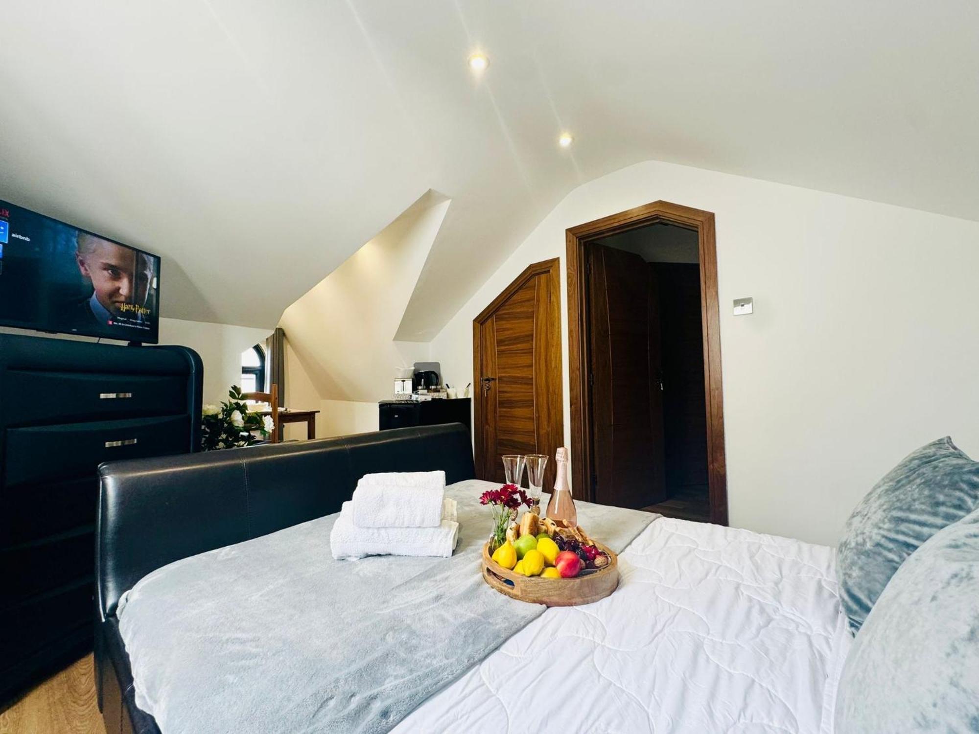 Am Victorian House Hotel Luton  Luaran gambar
